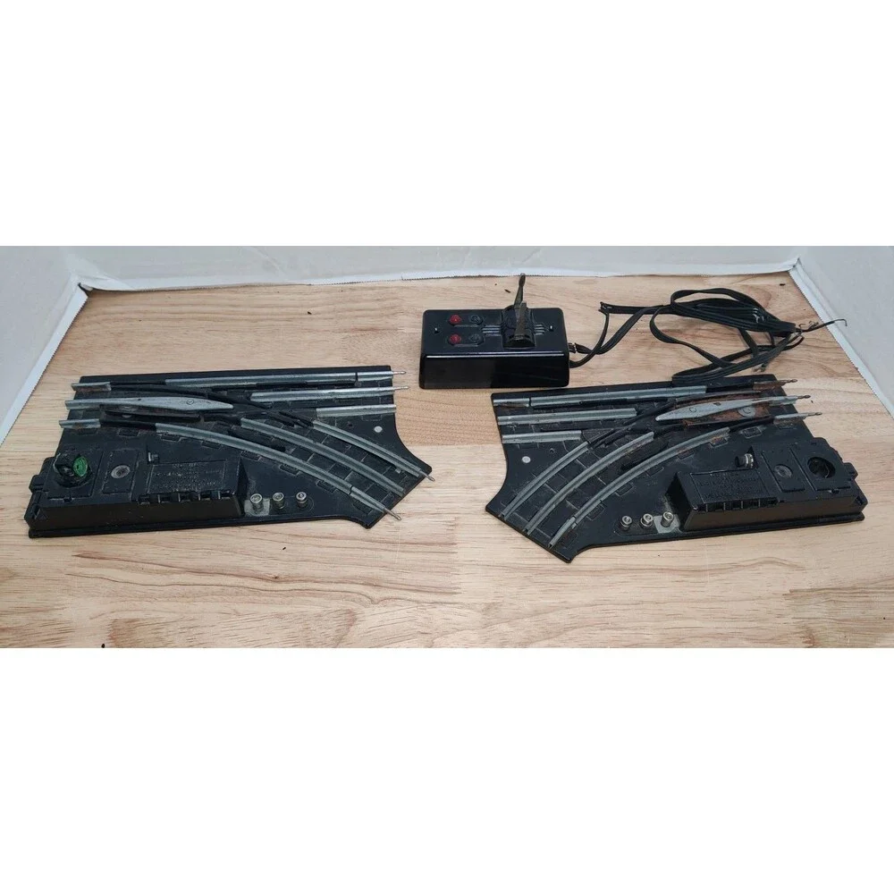 2 Vintage LIONEL No 027 Switch Track Train O Gauge 1 1/4